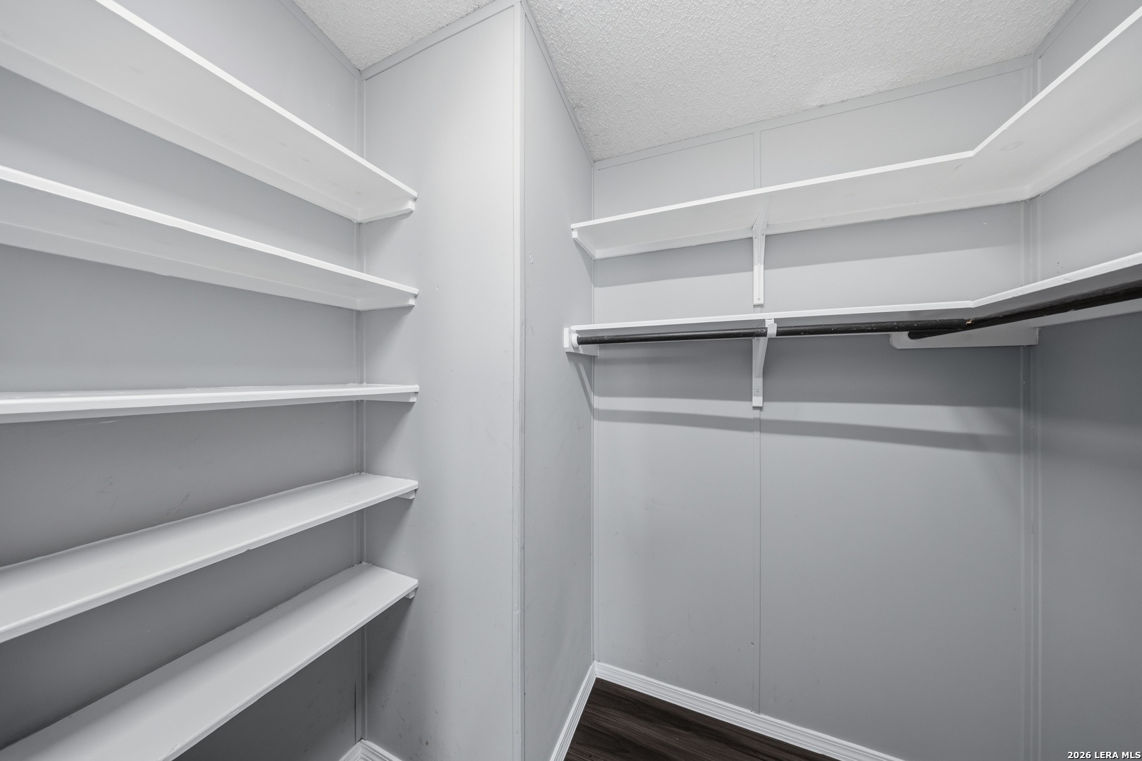 22810 Tiny Trl, Elmendorf, TX 78112