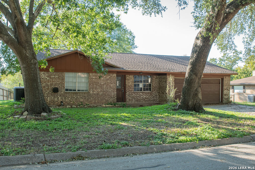 203 N DRUMM ST, Brenham, TX 77833