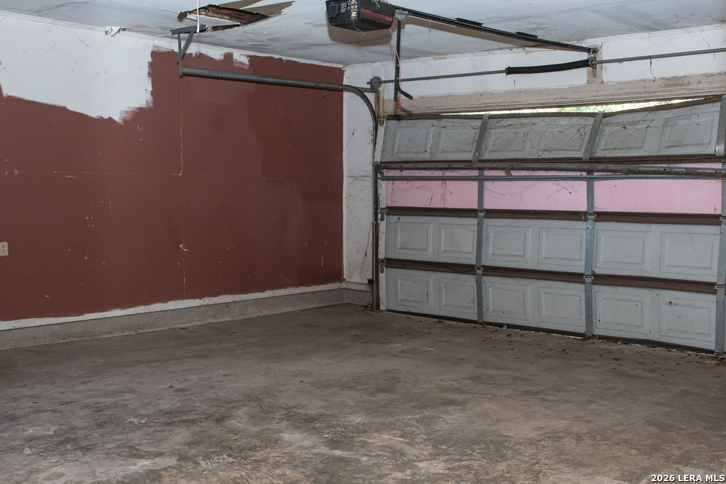 203 N DRUMM ST, Brenham, TX 77833