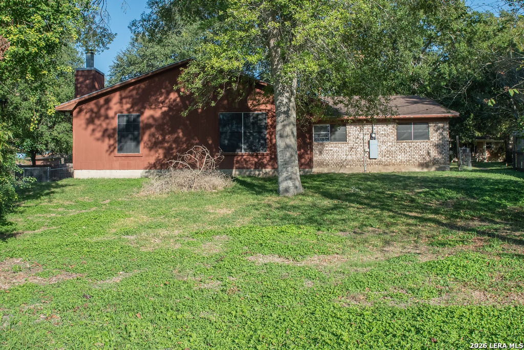 203 N DRUMM ST, Brenham, TX 77833