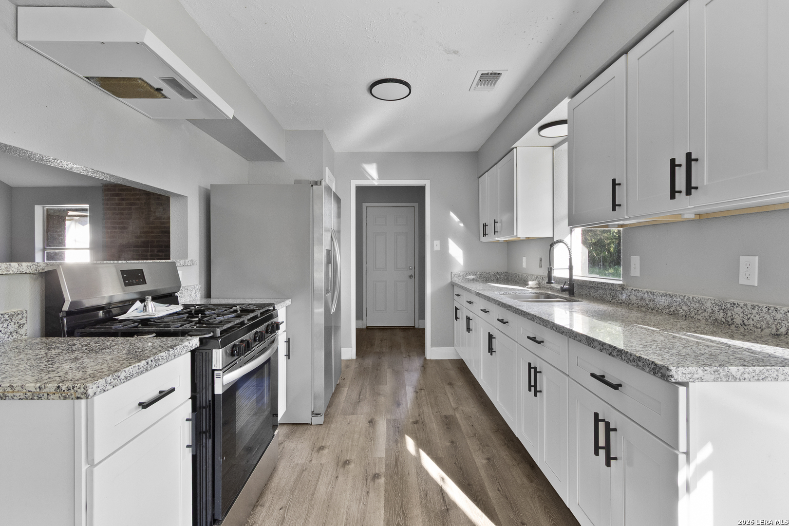 78 County Road 2289, Cleveland, TX 77327