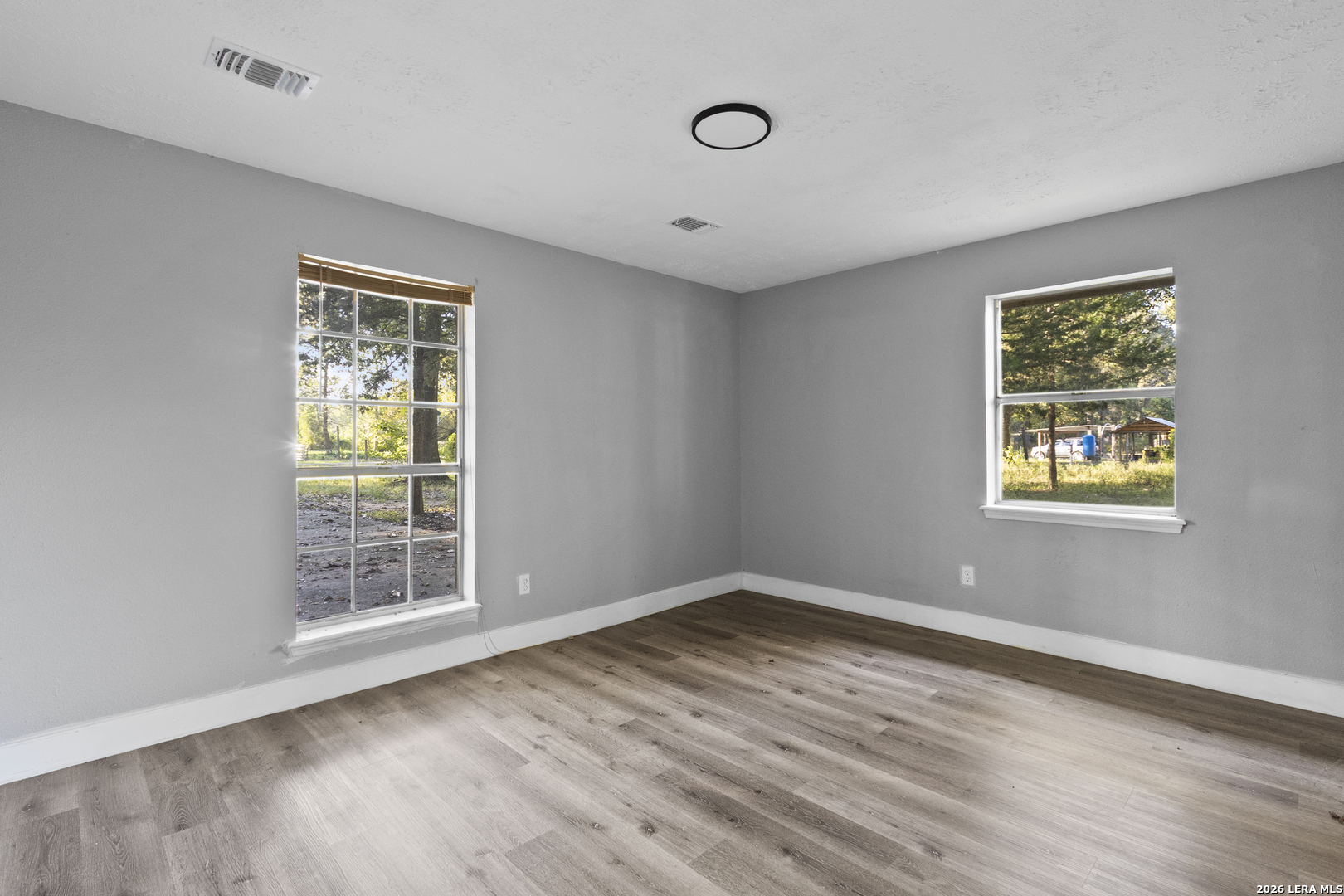 78 County Road 2289, Cleveland, TX 77327