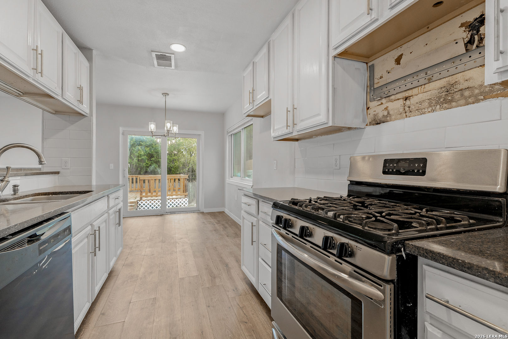 10223 Flatland Trail, Converse, TX 78109
