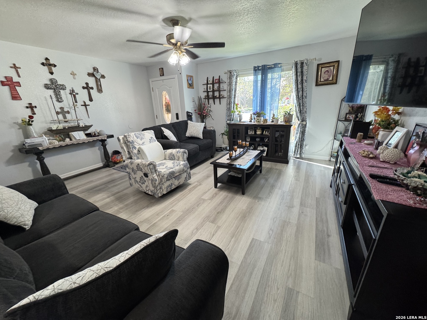 8212 HOOVERS BND, San Antonio, TX 78250