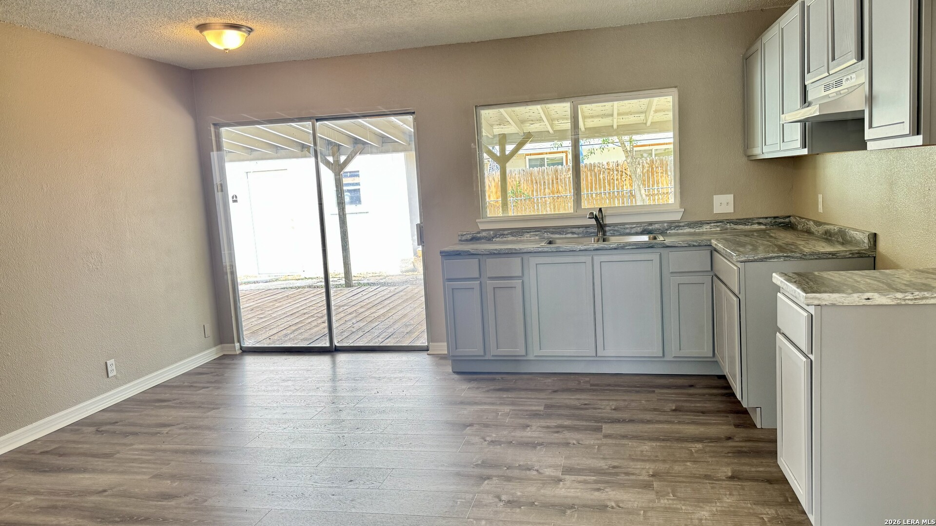 9411 STONES RIVER DR, San Antonio, TX 78245