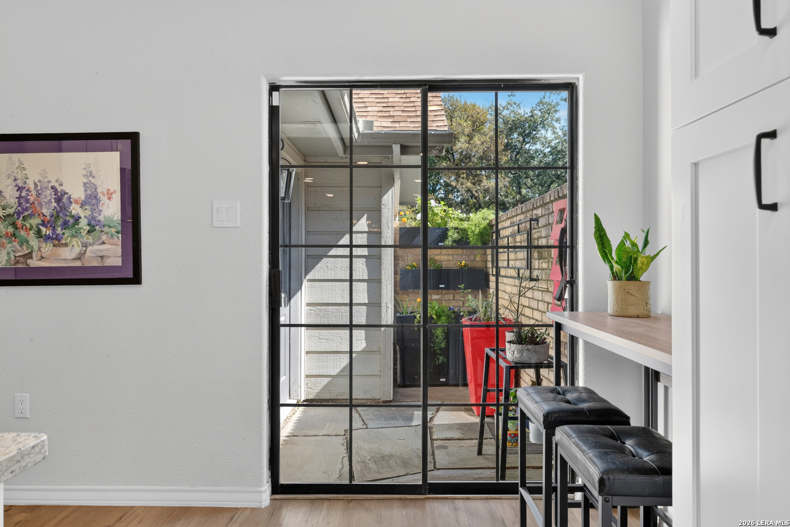 Eat-In Kitchen