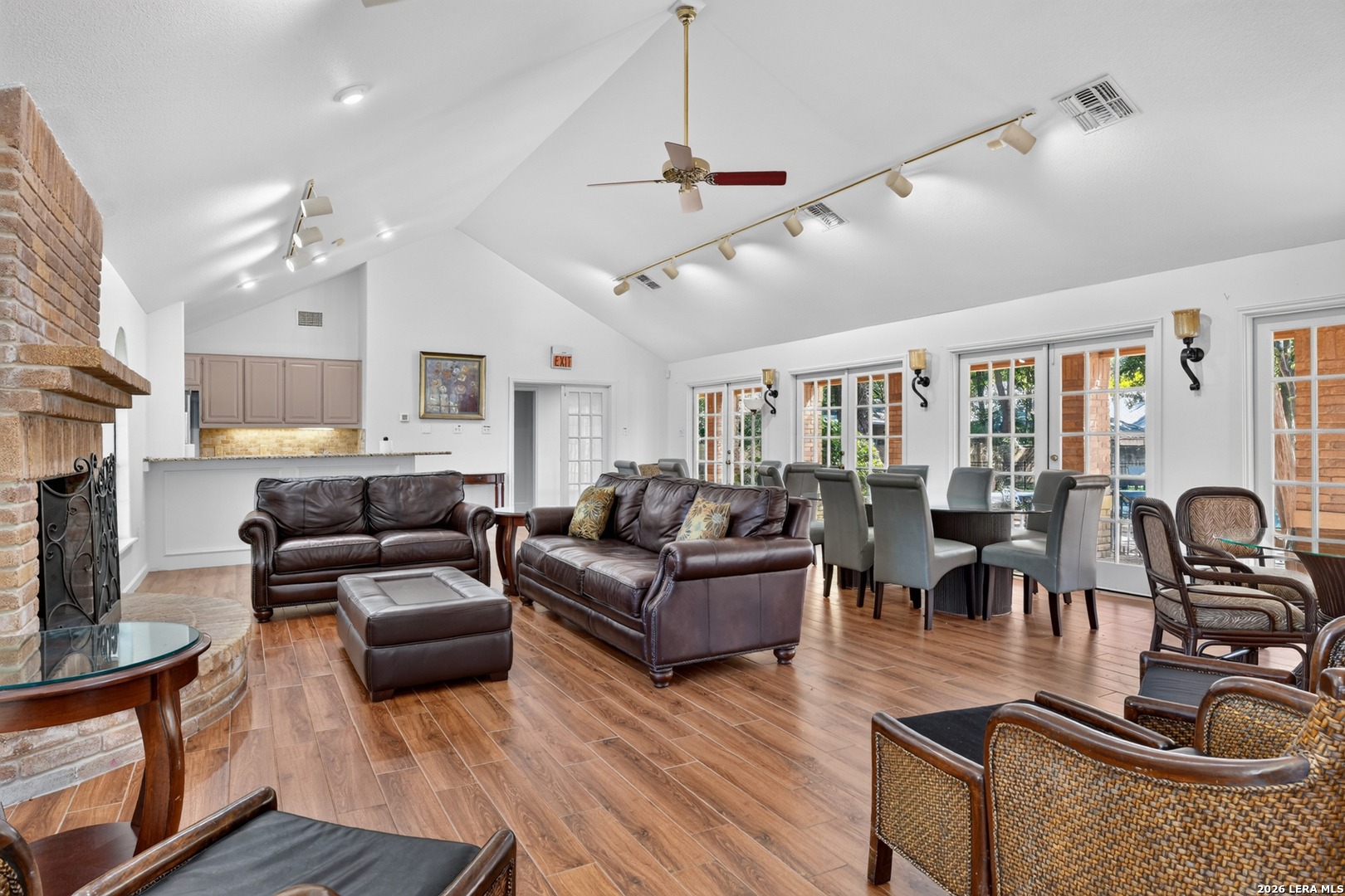 36 Courtside Cir, San Antonio, TX 78216