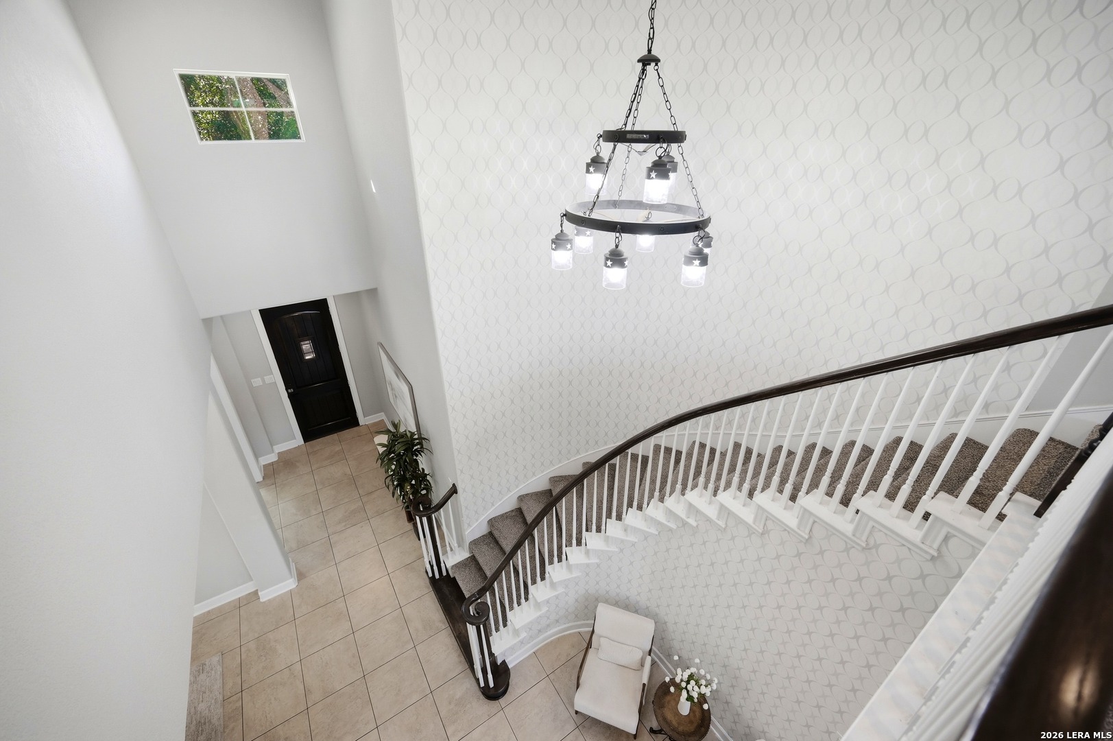 Entry/Foyer