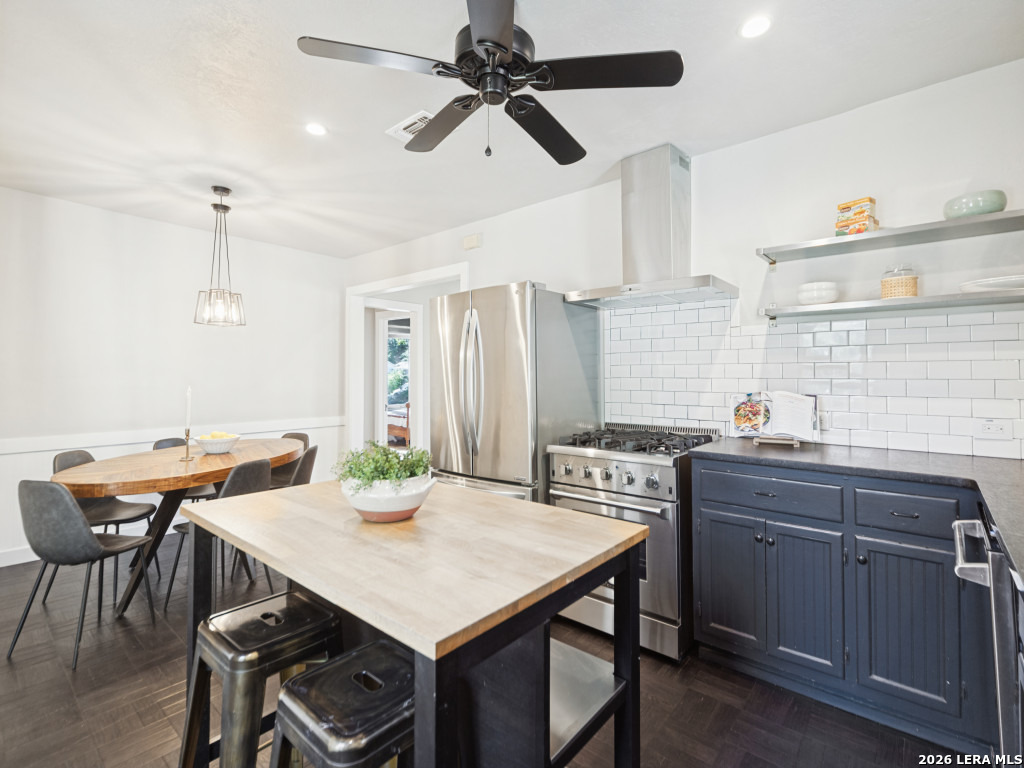 222 W Centre St, Fredericksburg, TX 78624