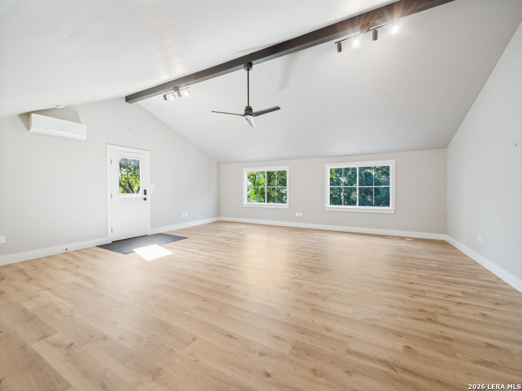 222 W Centre St, Fredericksburg, TX 78624