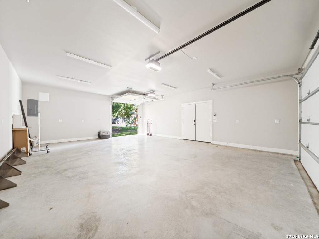 222 W Centre St, Fredericksburg, TX 78624