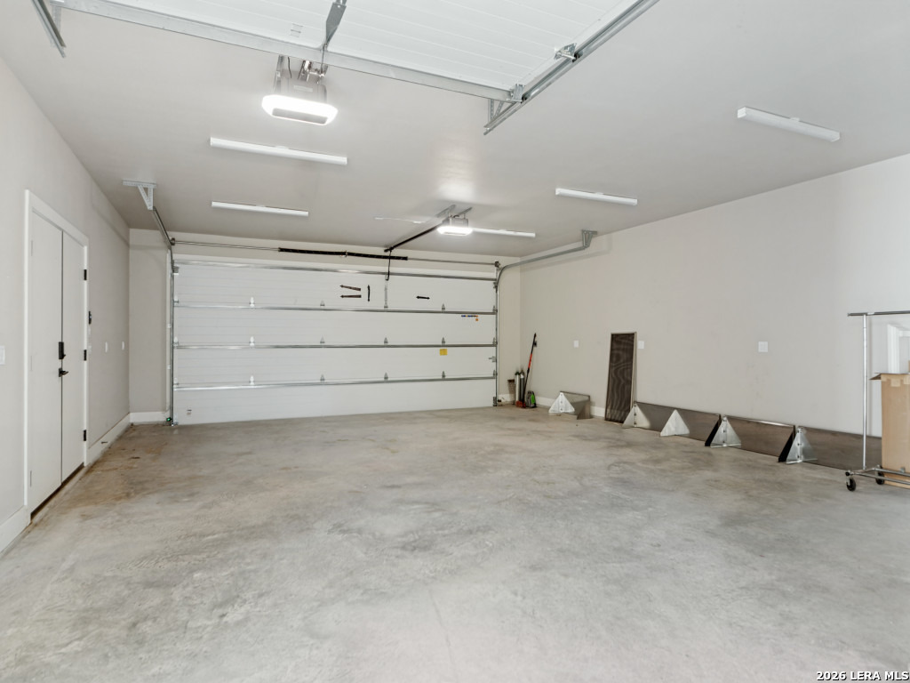 222 W Centre St, Fredericksburg, TX 78624