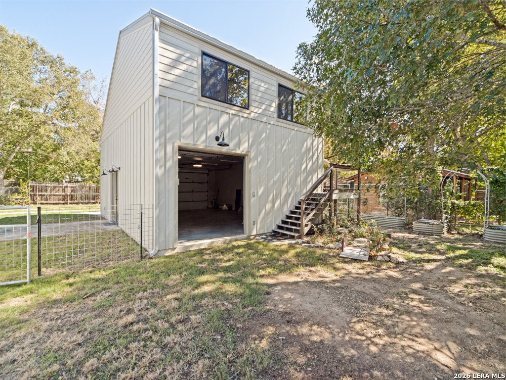 222 W Centre St, Fredericksburg, TX 78624