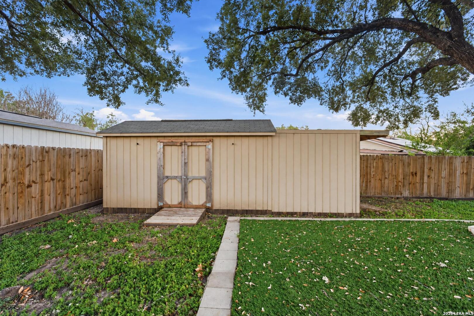 9702 ADAMS HILL DR, San Antonio, TX 78245