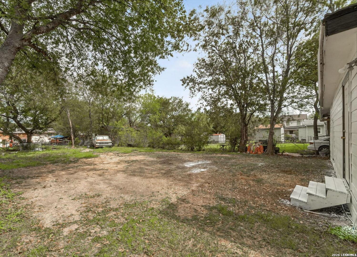 639 Sewanee St, San Antonio, TX 78210