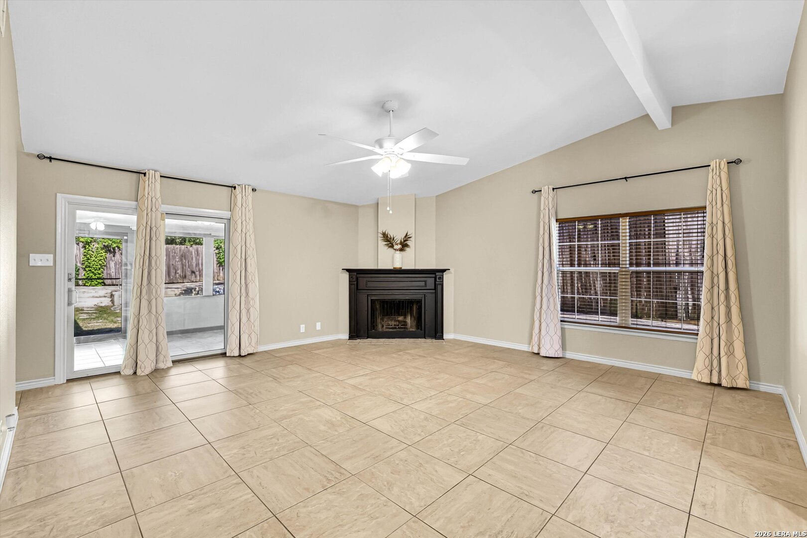 5315 Vista Court Dr, San Antonio, TX 78247