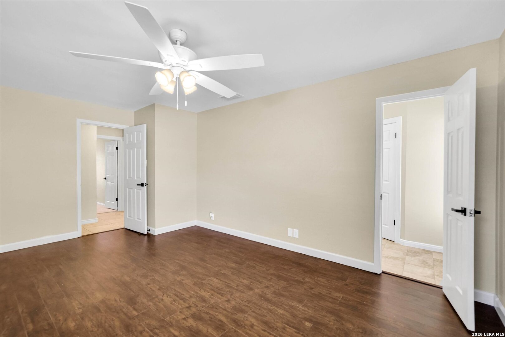 5315 Vista Court Dr, San Antonio, TX 78247