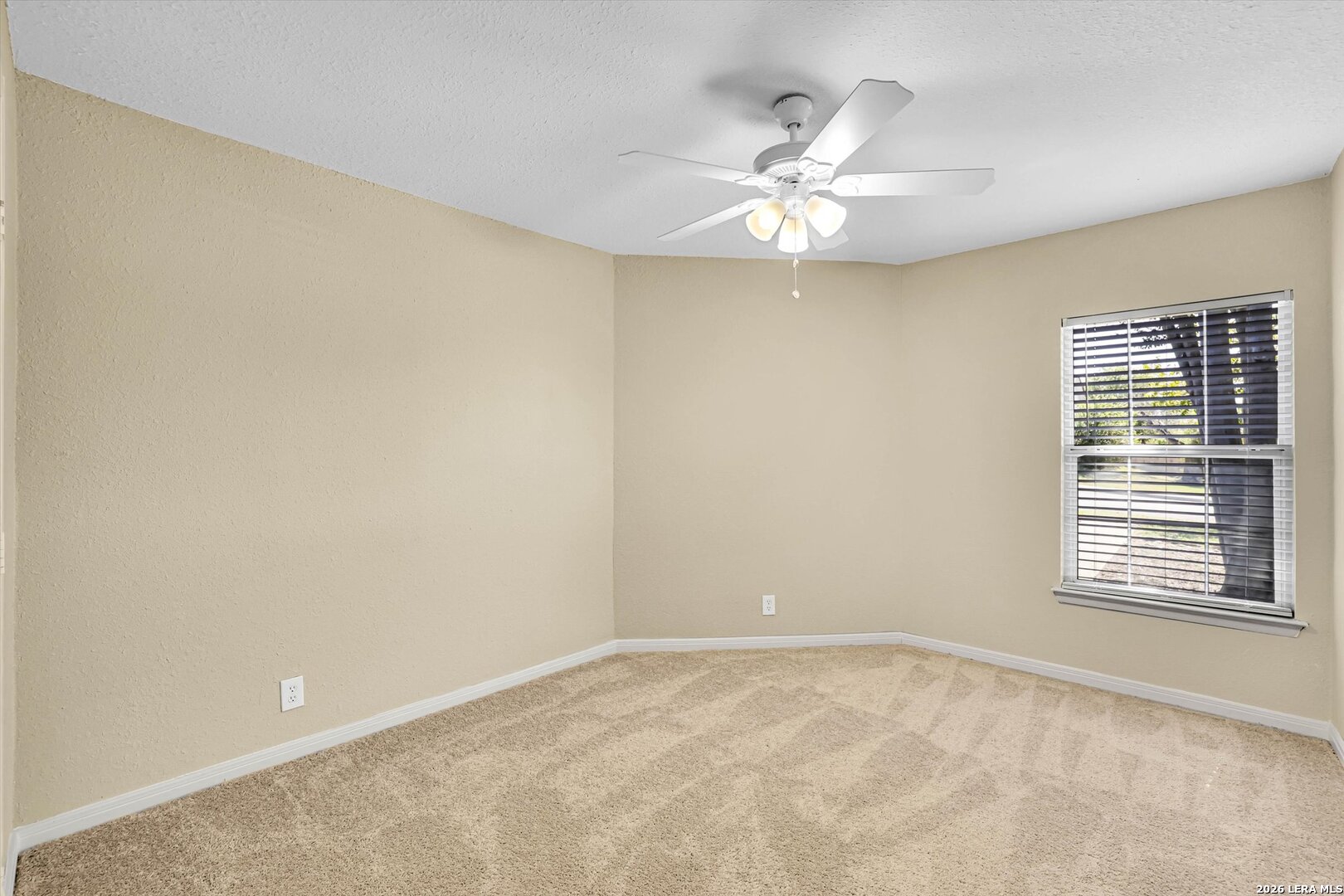 5315 Vista Court Dr, San Antonio, TX 78247