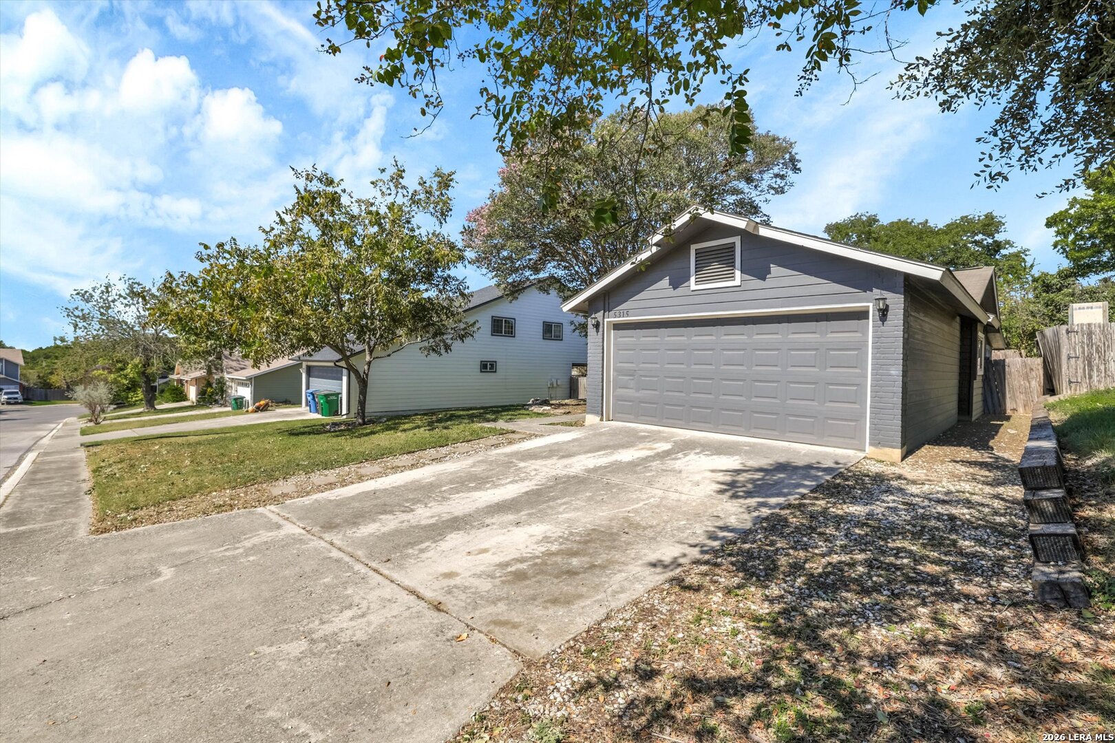 5315 Vista Court Dr, San Antonio, TX 78247
