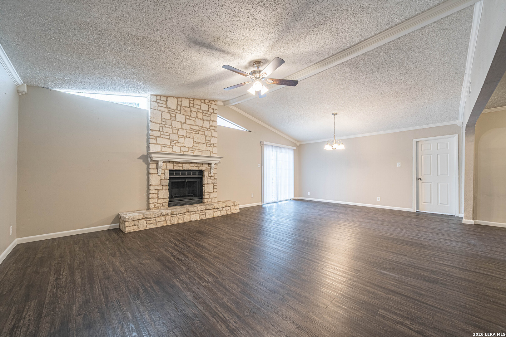 214 Avenue F, Converse, TX 78109