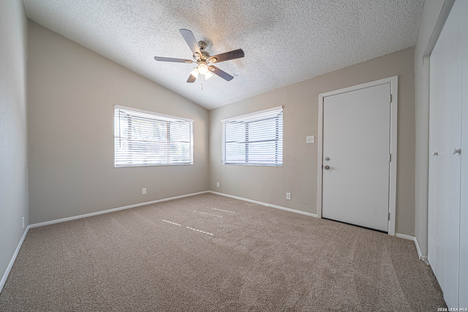 214 Avenue F, Converse, TX 78109