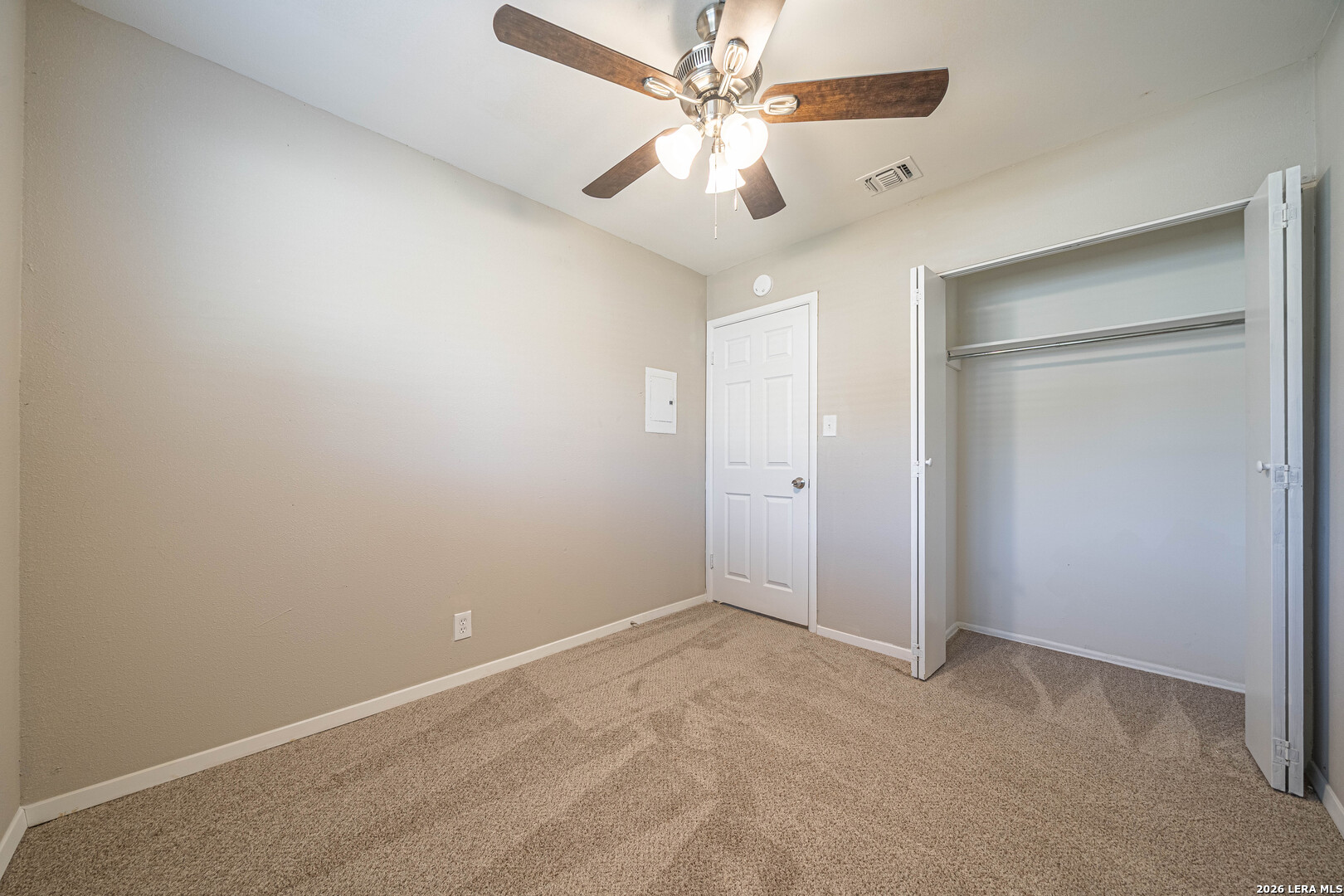214 Avenue F, Converse, TX 78109