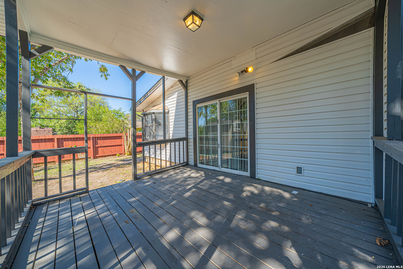 214 Avenue F, Converse, TX 78109