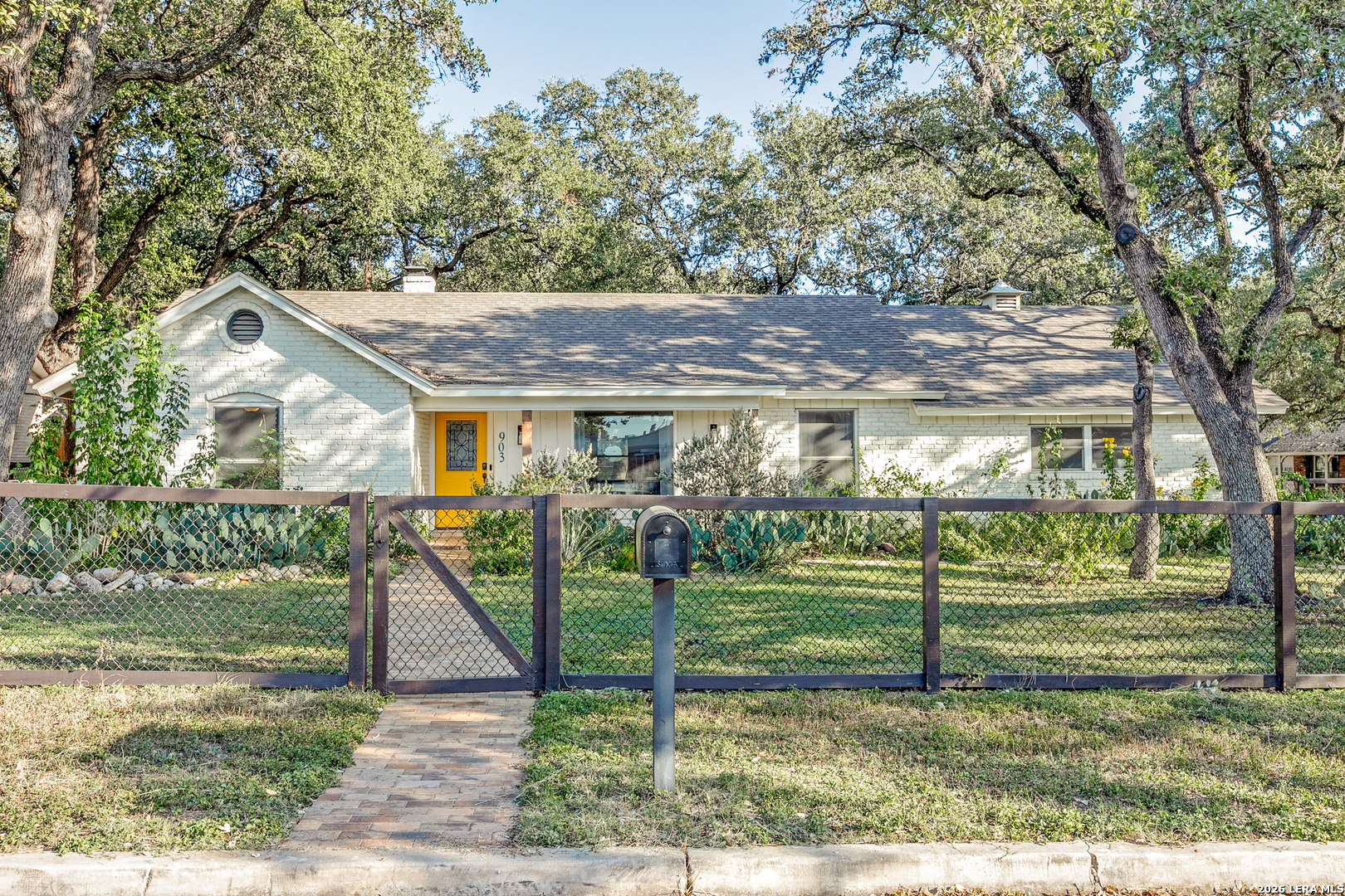 Property photo for 903 Mount Perkins, San Antonio, TX
