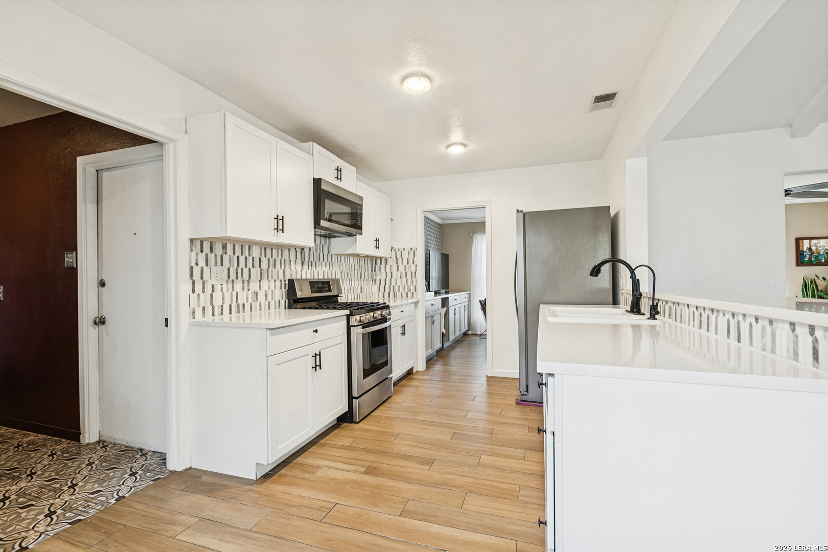 903 Mount Perkins, San Antonio, TX 78213