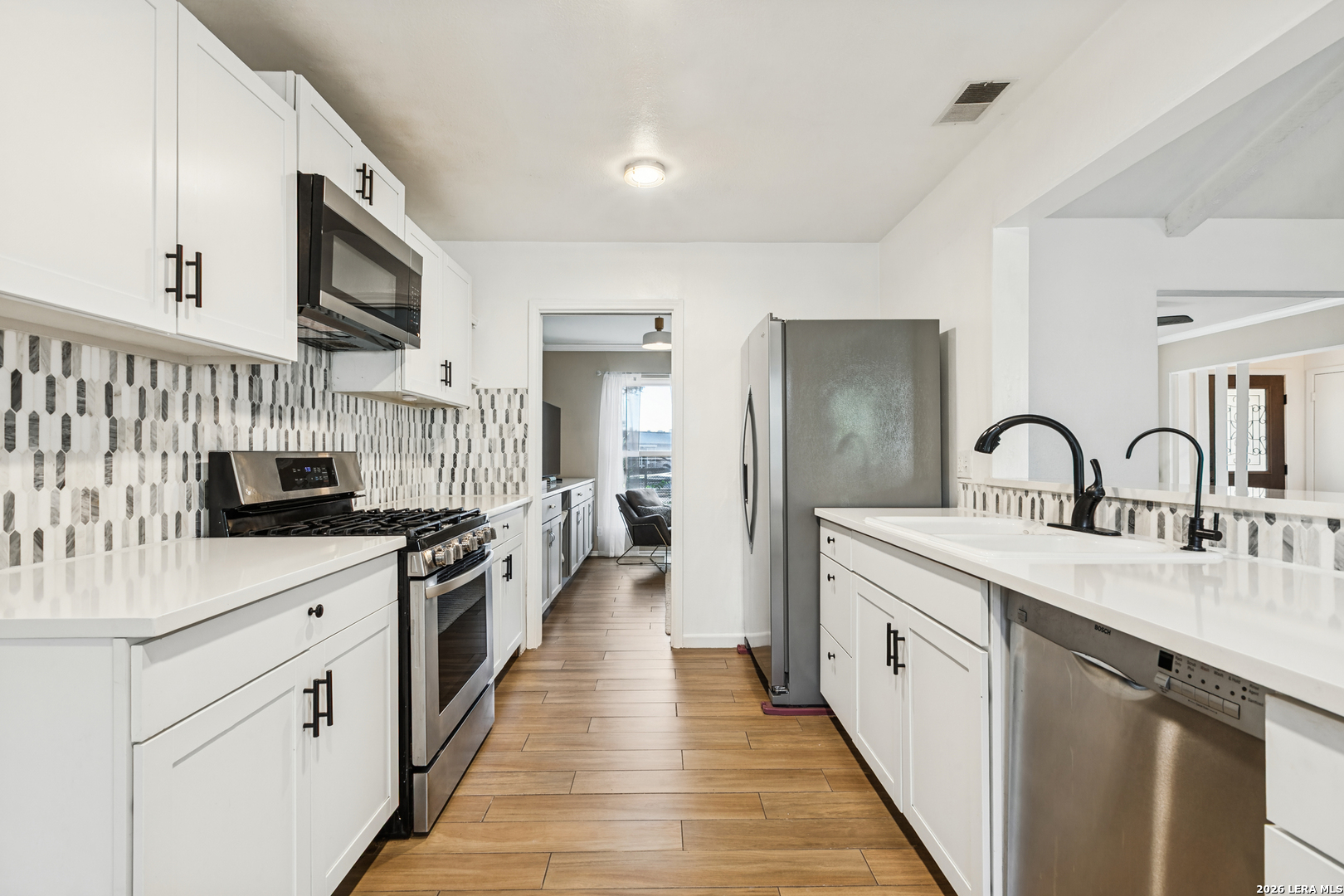 903 Mount Perkins, San Antonio, TX 78213