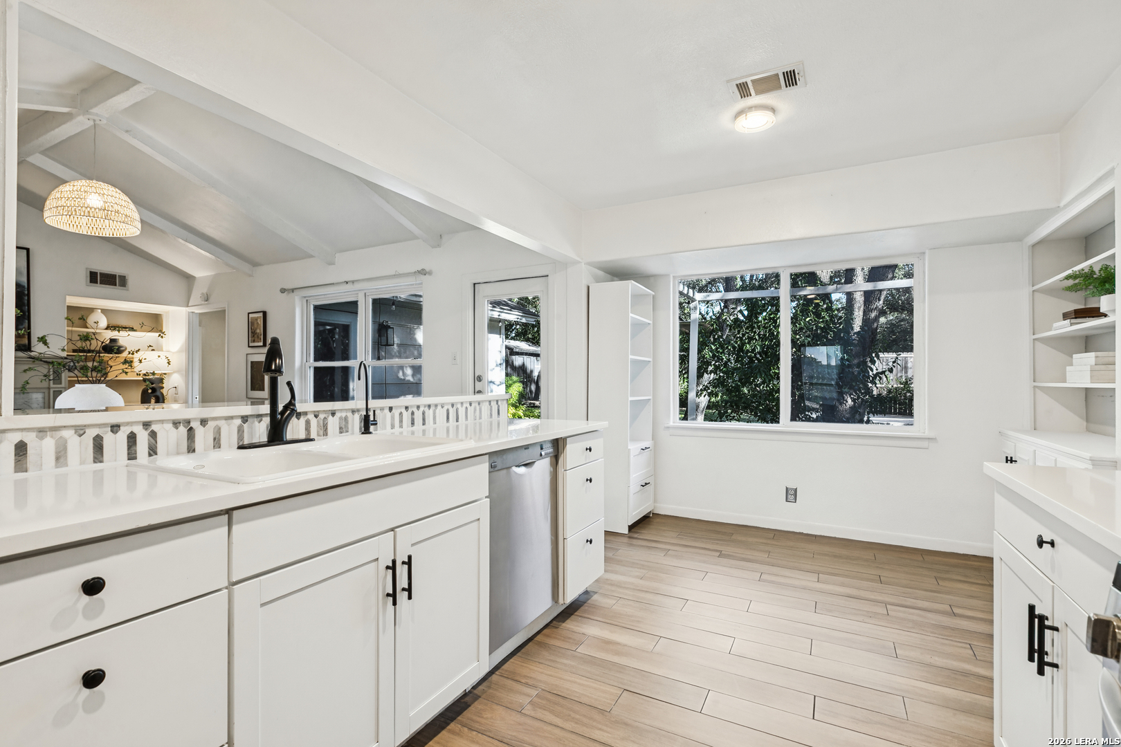 903 Mount Perkins, San Antonio, TX 78213