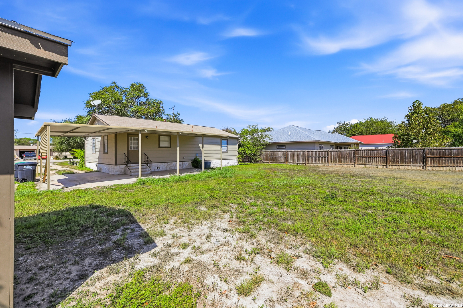 912 HOUSTON ST, Castroville, TX 78009