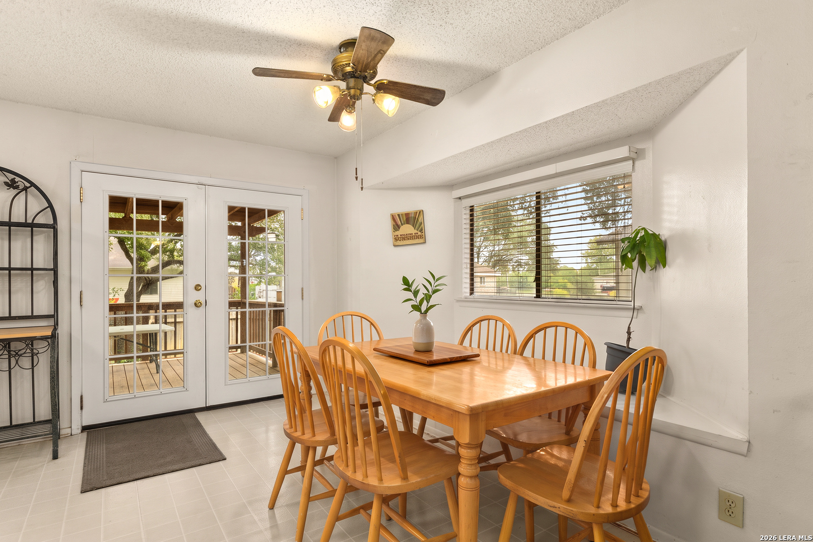 516 DENISE DR, New Braunfels, TX 78130