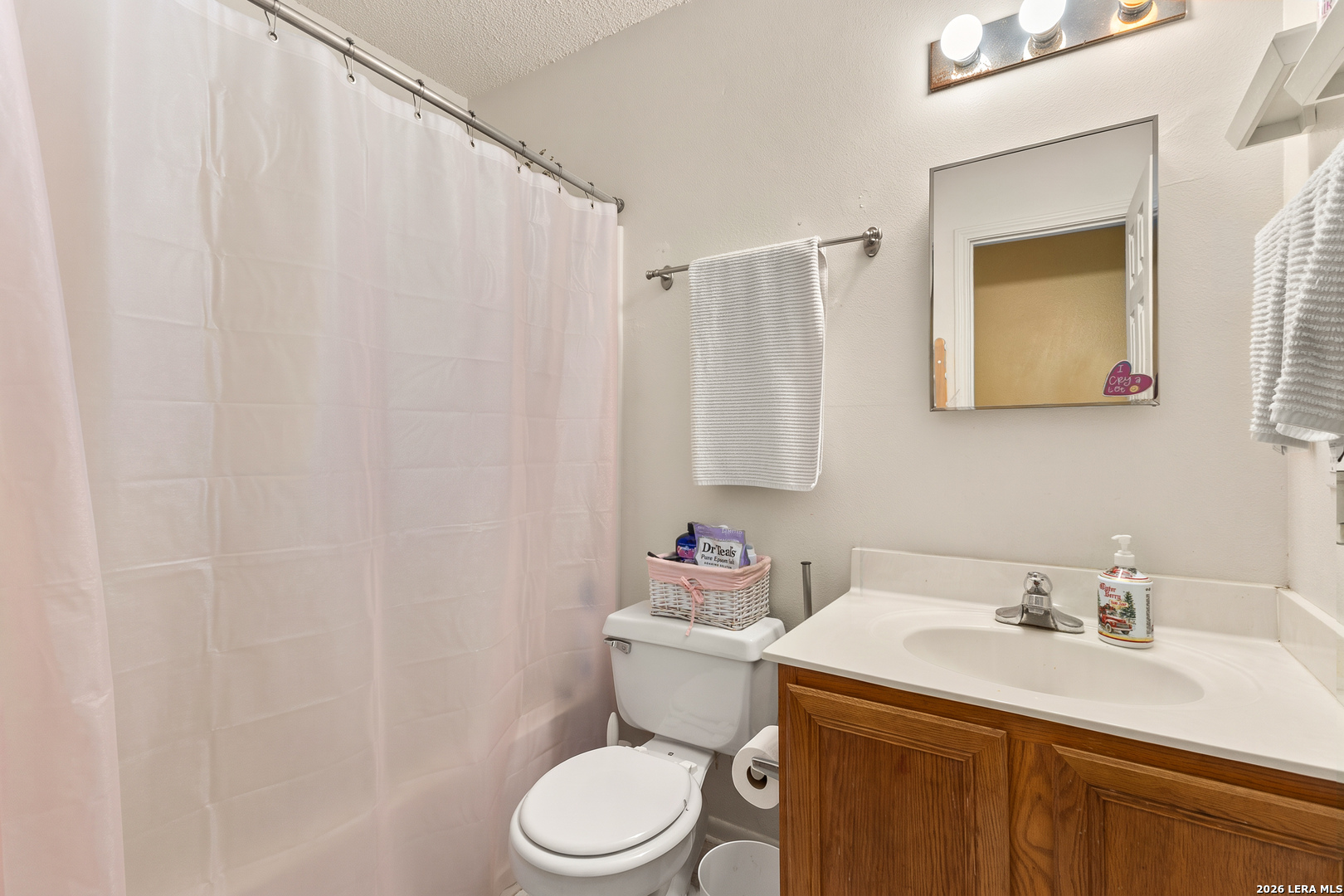 516 DENISE DR, New Braunfels, TX 78130