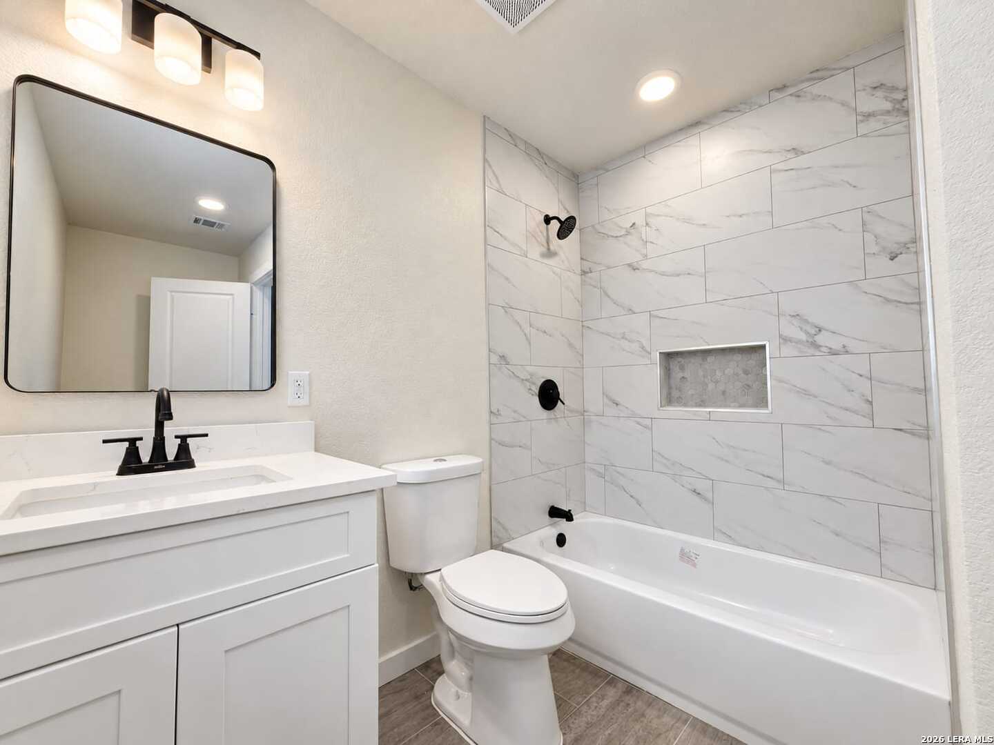 3366 W WOODLAWN AVE, San Antonio, TX 78228