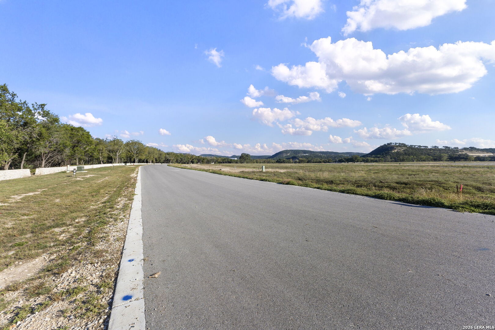 304 RIVERFRONT DR, New Braunfels, TX 78132