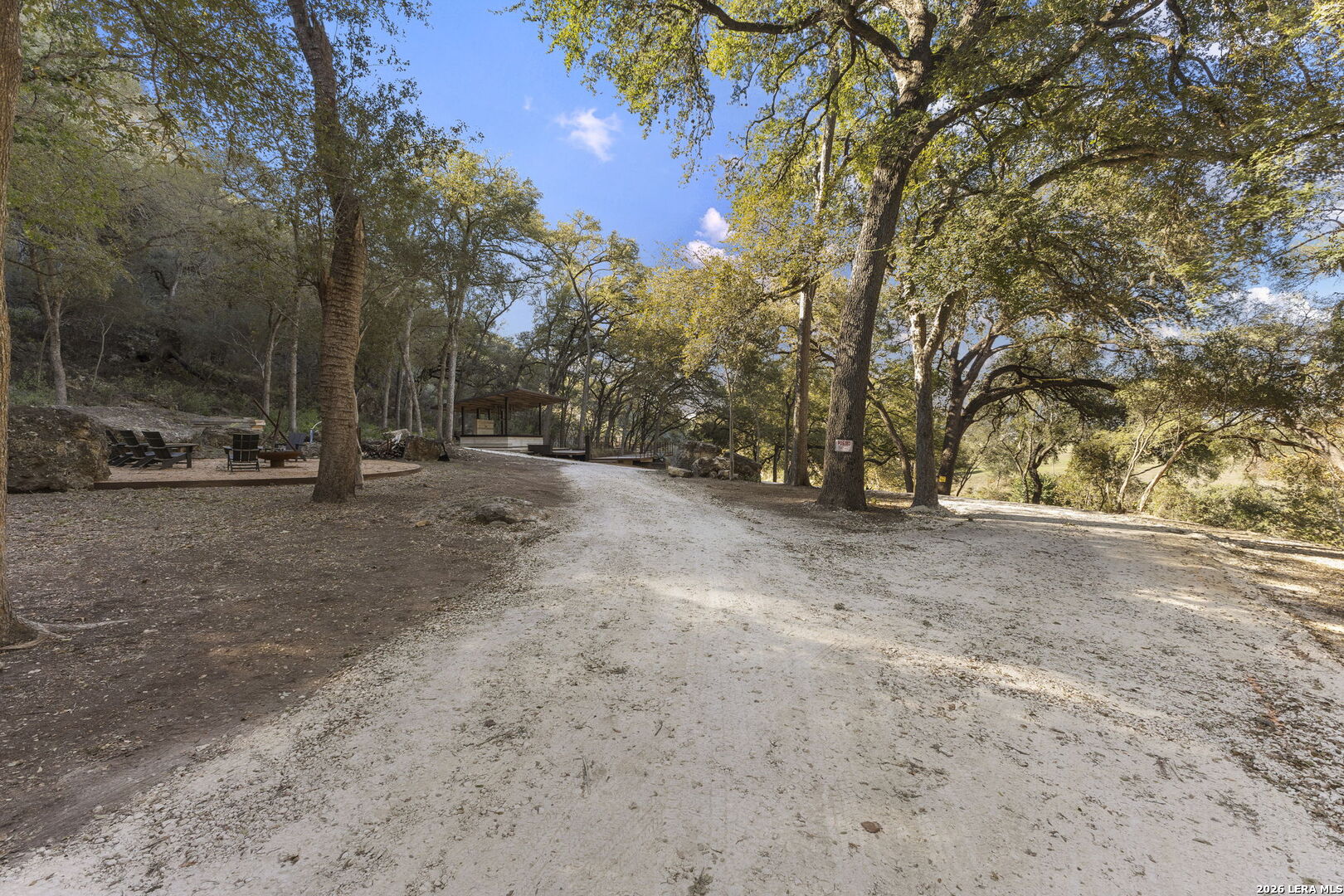 304 RIVERFRONT DR, New Braunfels, TX 78132