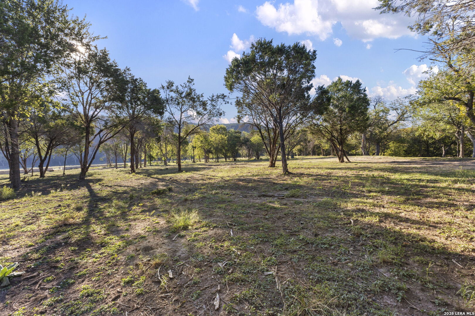 304 RIVERFRONT DR, New Braunfels, TX 78132