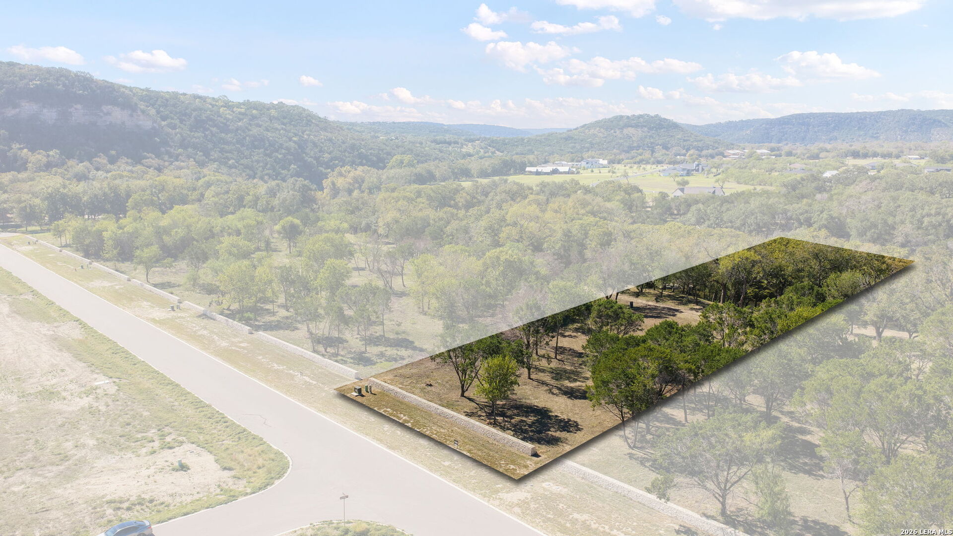 304 RIVERFRONT DR, New Braunfels, TX 78132