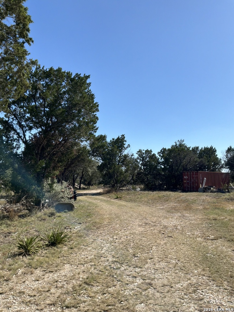 356 PHYLISS DR, Bandera, TX 78003