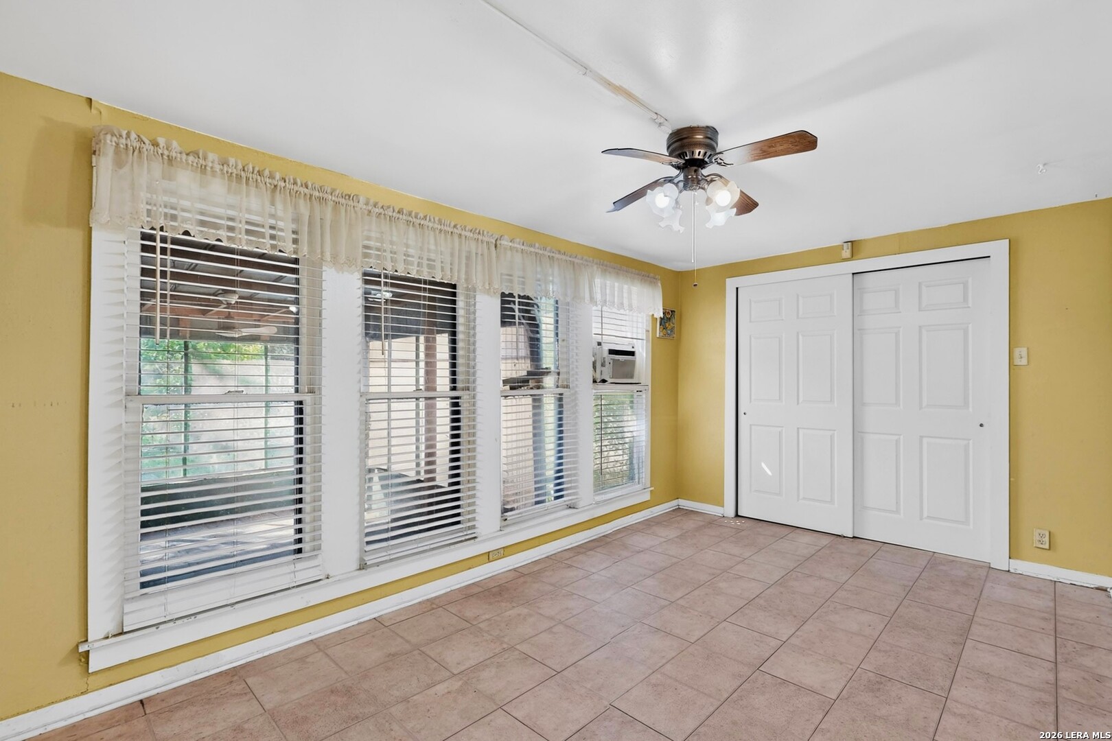 230 W High Ave., San Antonio, TX 78210
