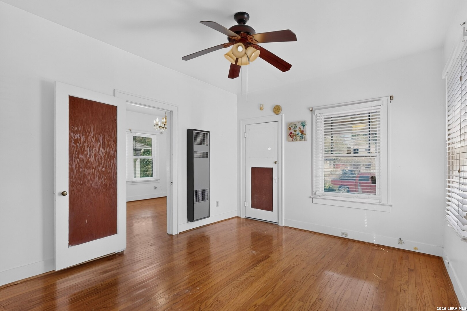 230 W High Ave., San Antonio, TX 78210