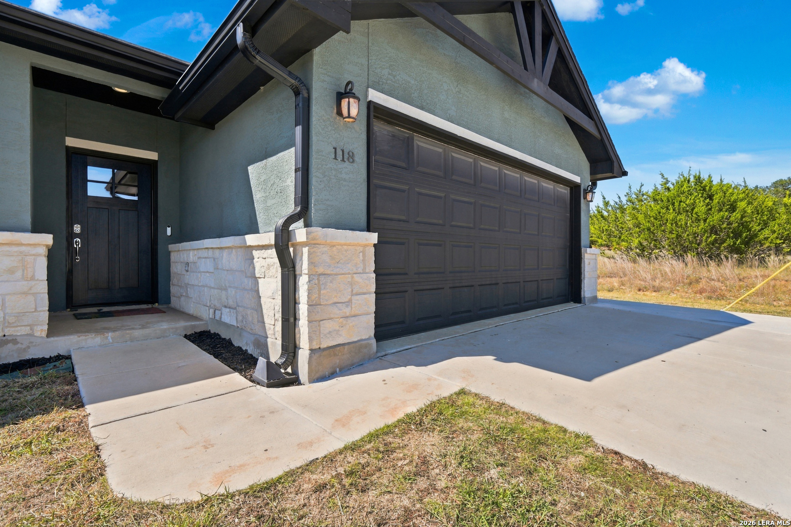 118 PETER KLEID LOOP, Blanco, TX 78606