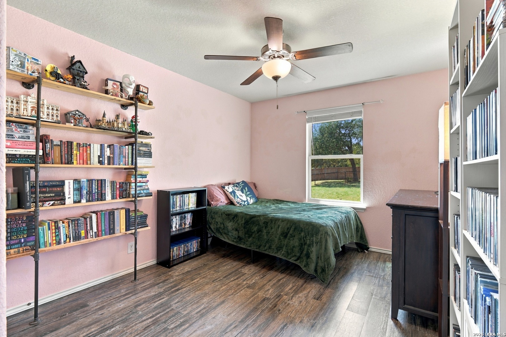 118 PETER KLEID LOOP, Blanco, TX 78606