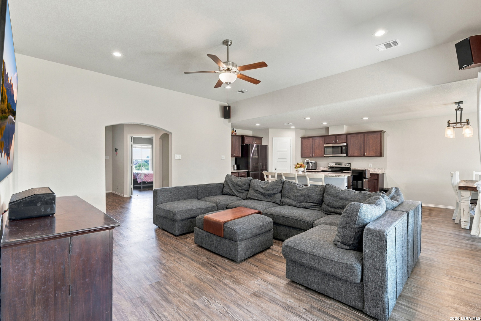 118 PETER KLEID LOOP, Blanco, TX 78606
