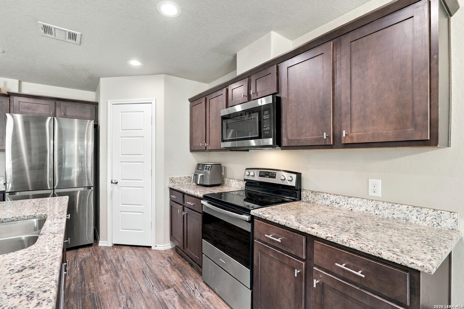 118 PETER KLEID LOOP, Blanco, TX 78606