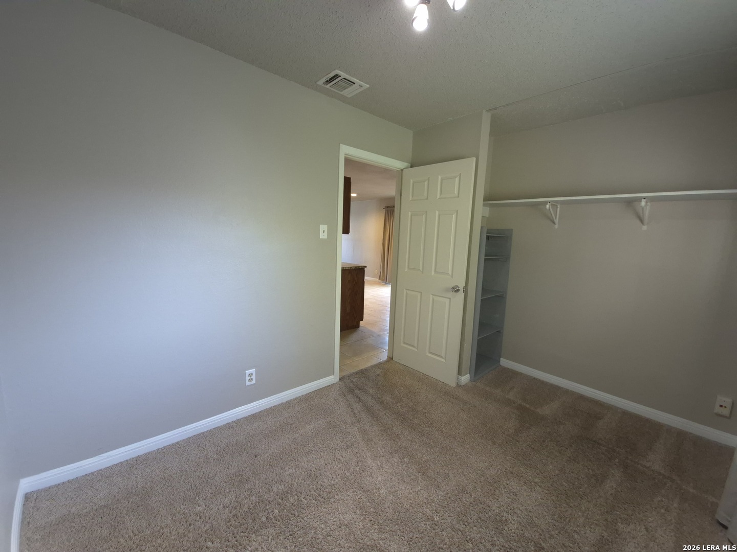 6818 EDEN GROVE DR, Converse, TX 78109
