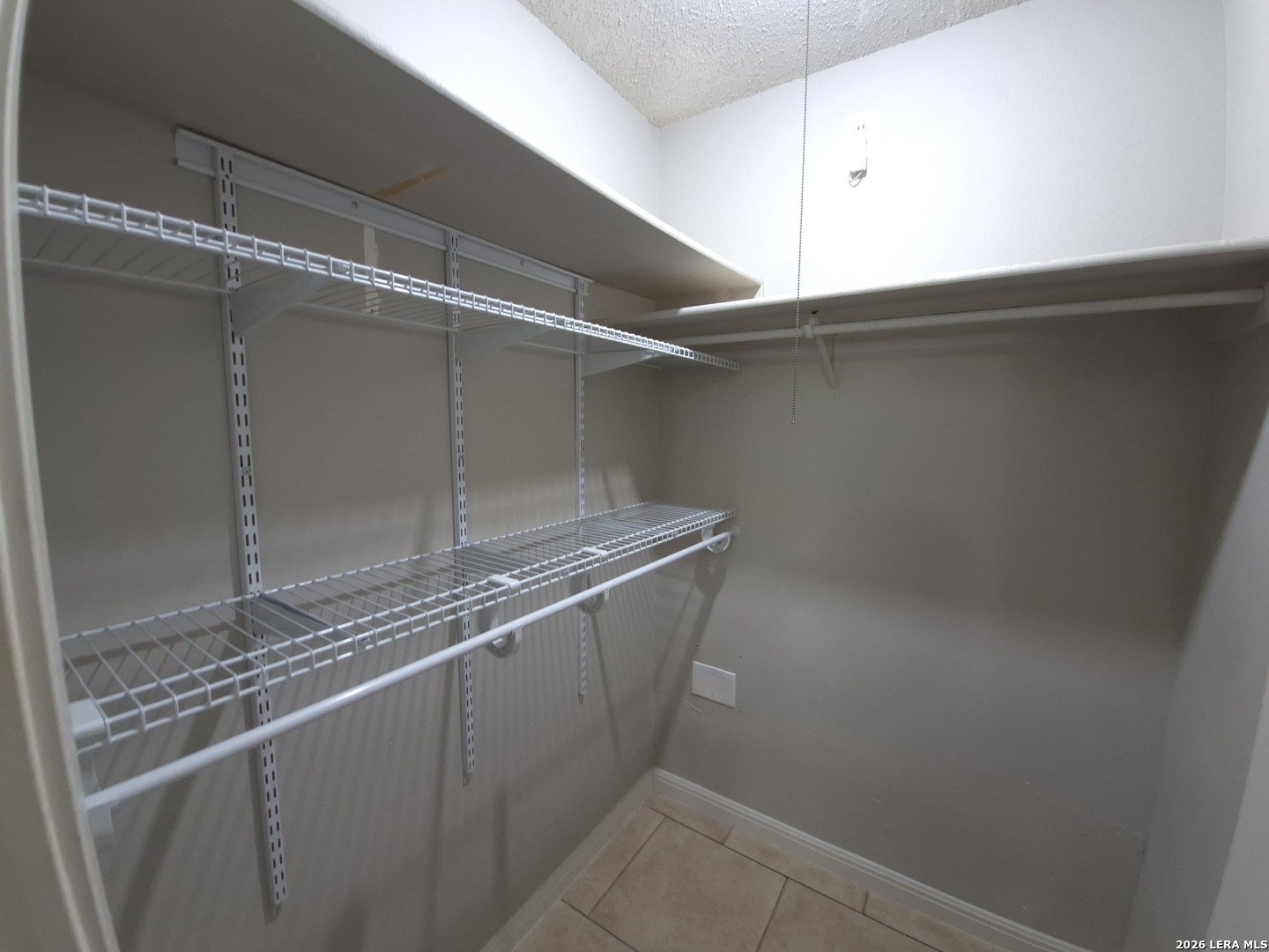 6818 EDEN GROVE DR, Converse, TX 78109