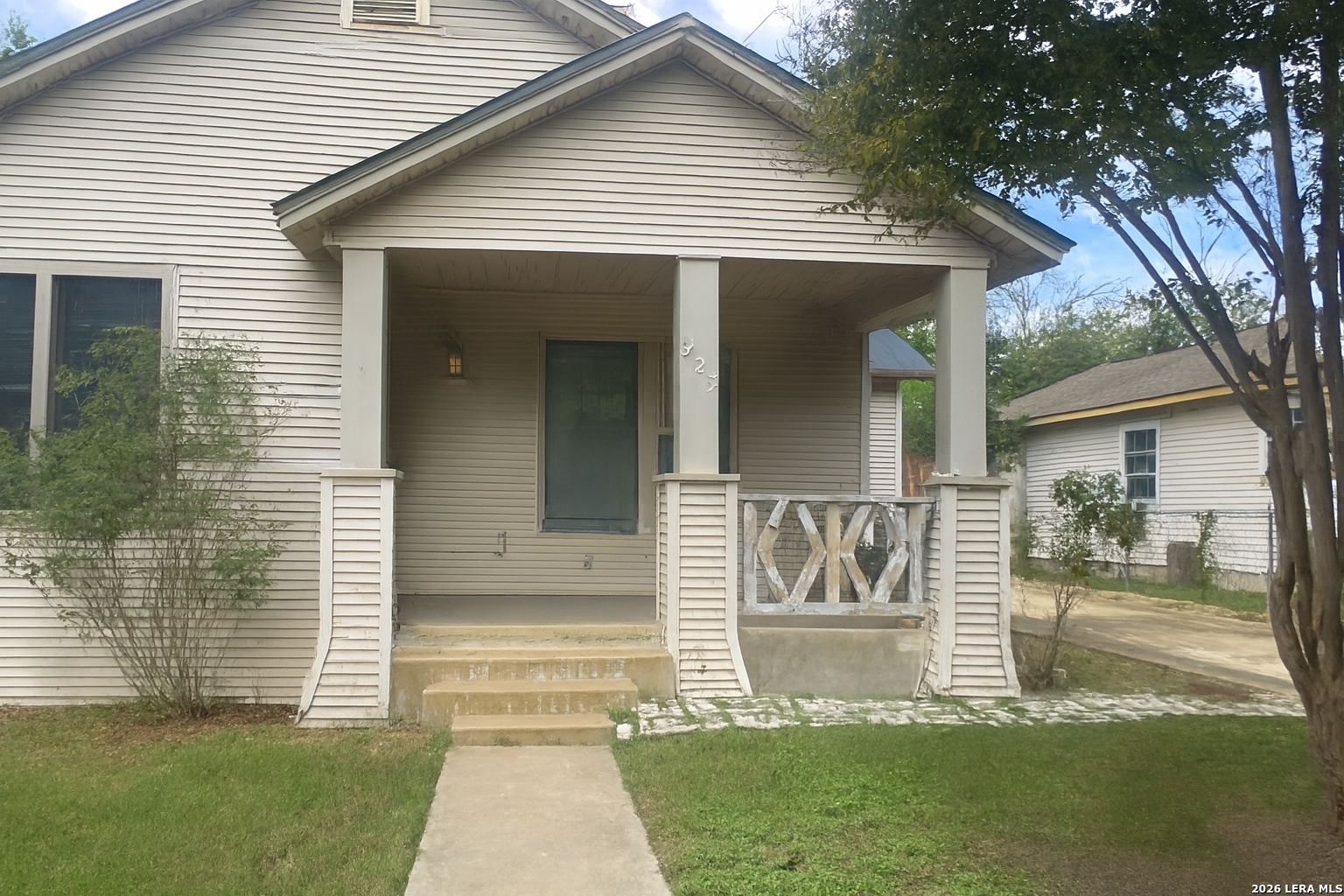 Property photo for 327 Hermitage, San Antonio, TX