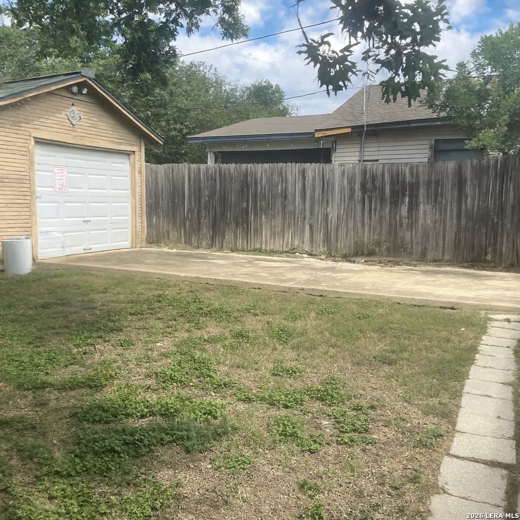 327 Hermitage, San Antonio, TX 78223